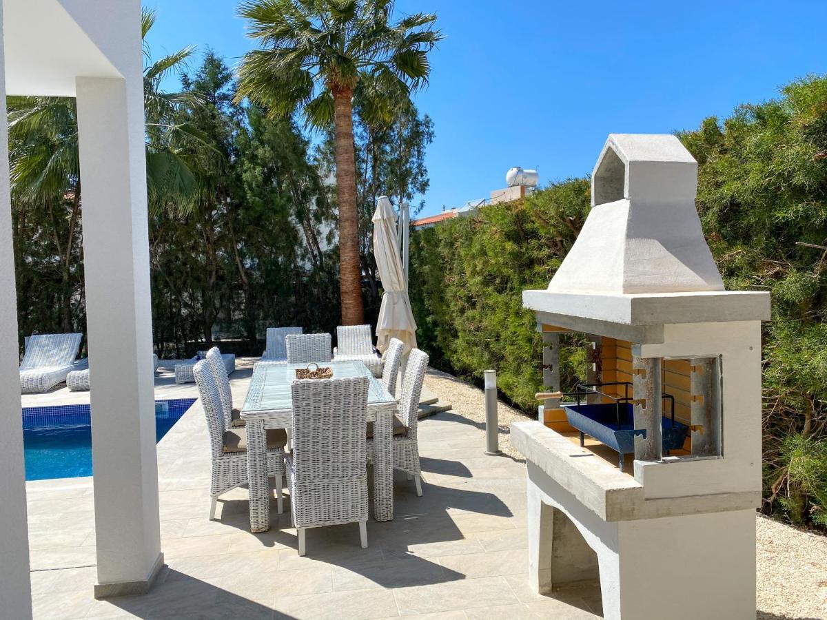 Luxury Villa Roma Near The Beach Golful Coralilor Exterior foto