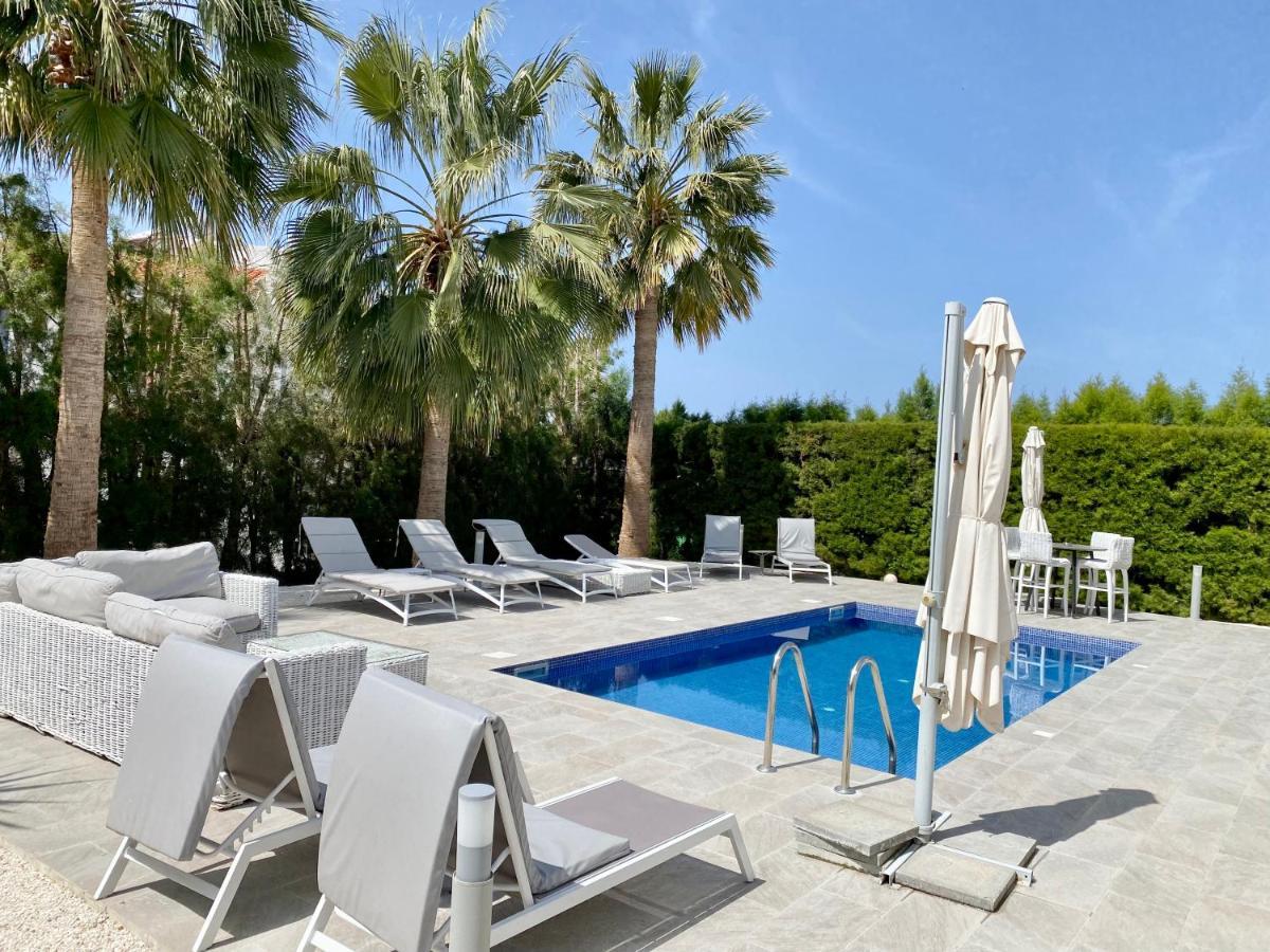 Luxury Villa Roma Near The Beach Golful Coralilor Exterior foto